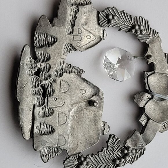 Handcrafted Pewter Christmas Wreath Ornament With Crystal Accent - Picture 7 of 10